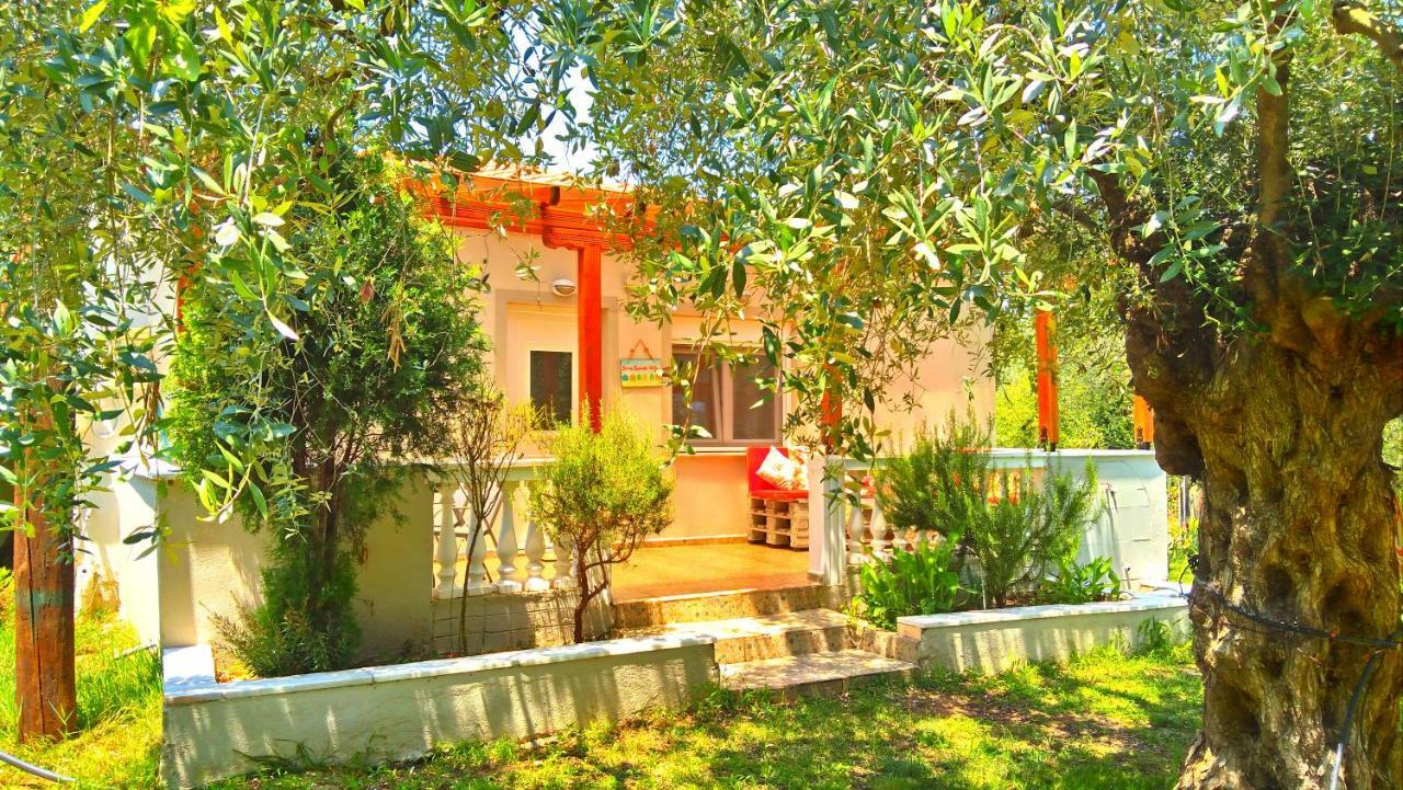 Sunray Separate Villa Skala Sotiros Exterior photo
